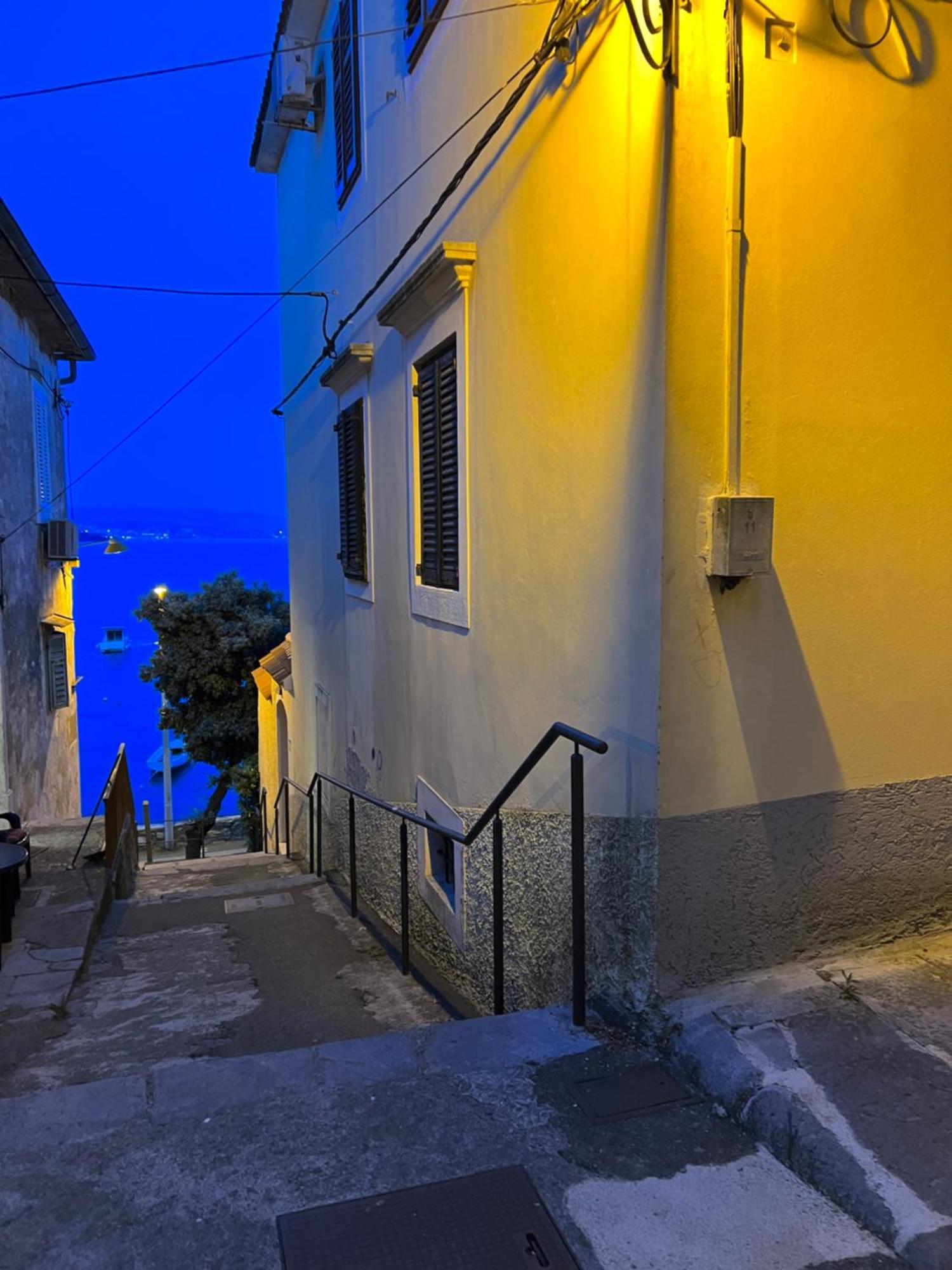 Apartment Mirna - What You See Is What You Get Opatija Bagian luar foto