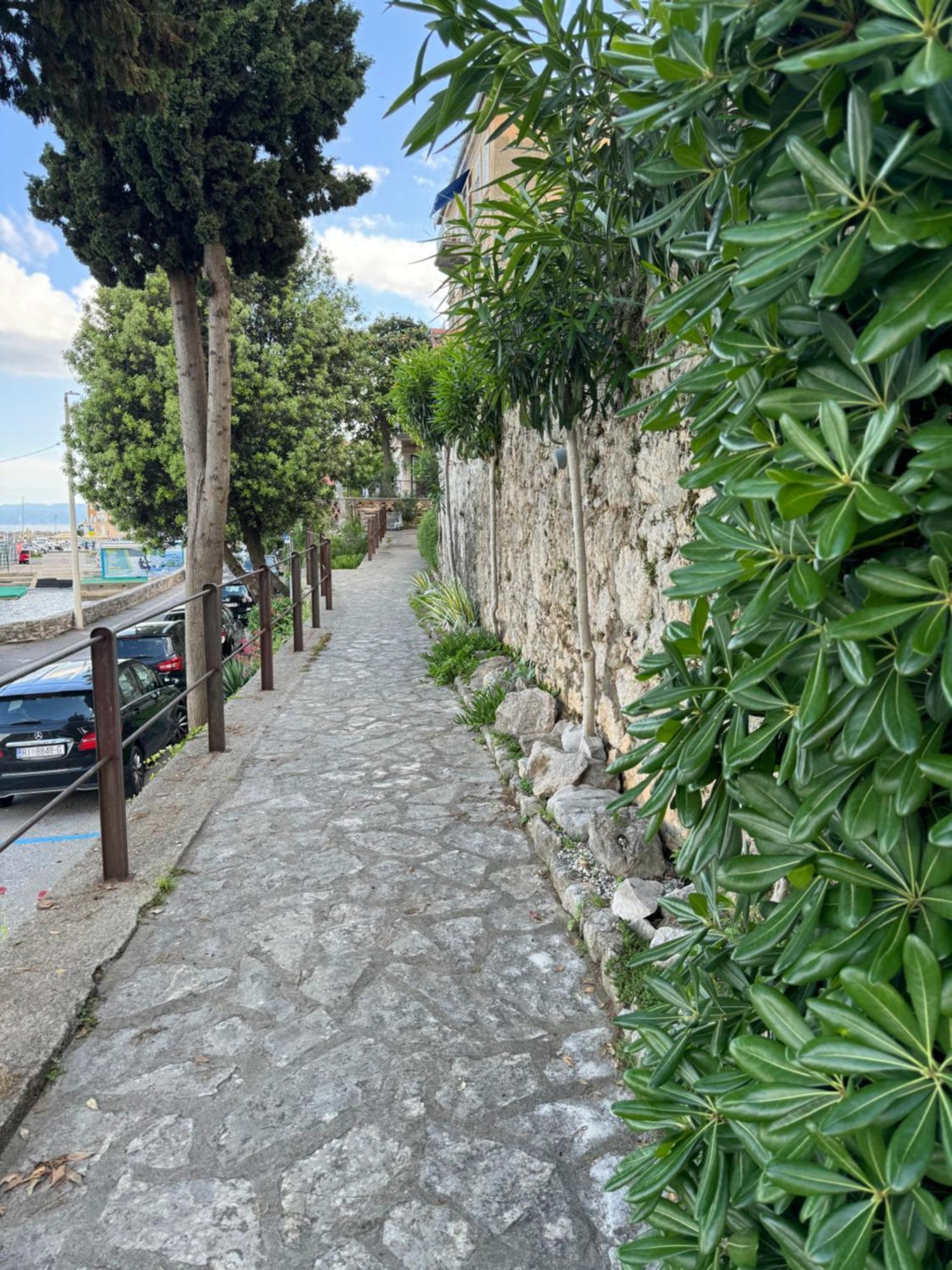 Apartment Mirna - What You See Is What You Get Opatija Bagian luar foto